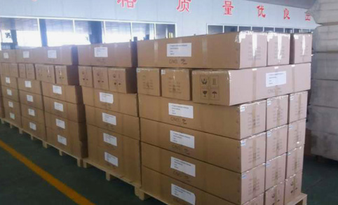 3000PCS 30W太阳能路灯发往东南亚