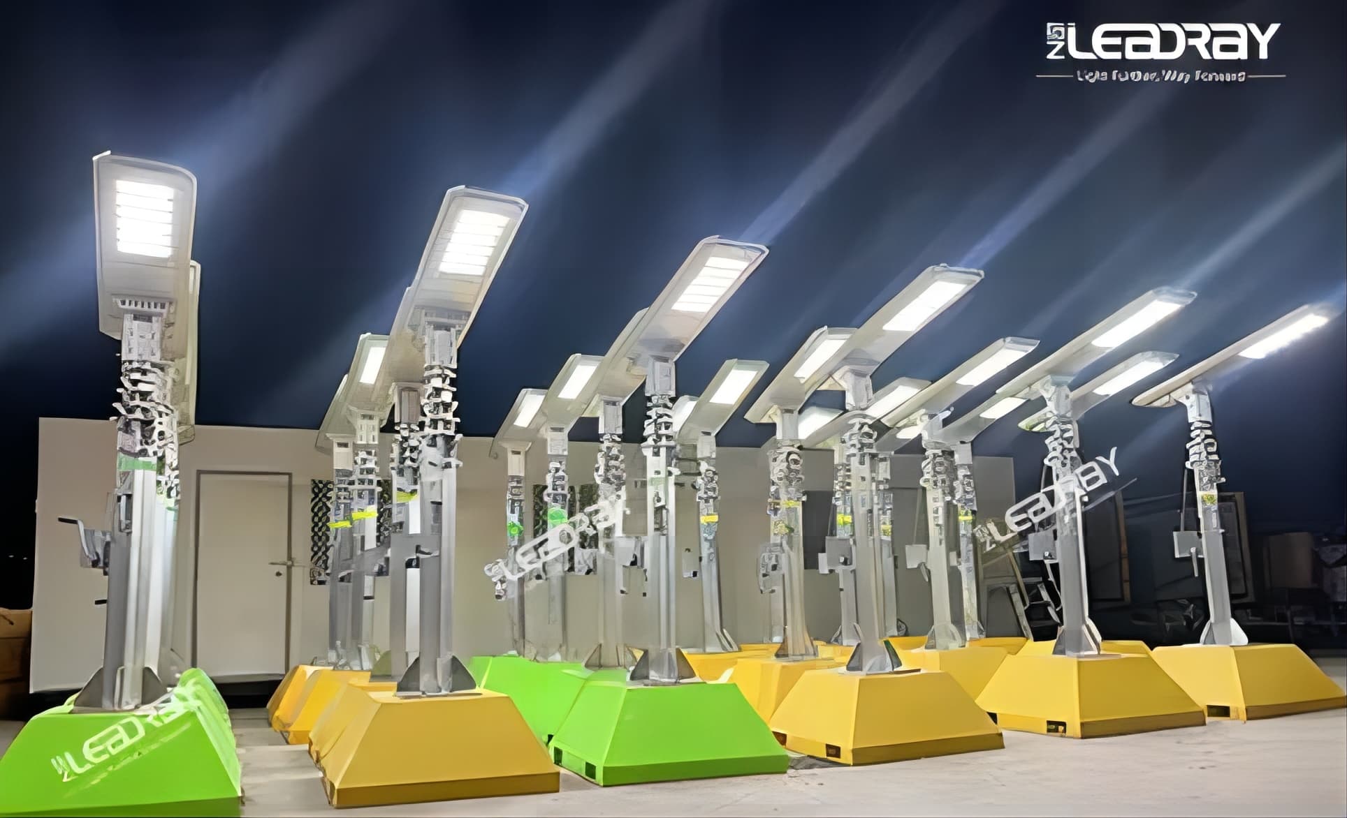 澳大利亚街道安装的可升降路灯 - LED 路灯 - 户外路灯